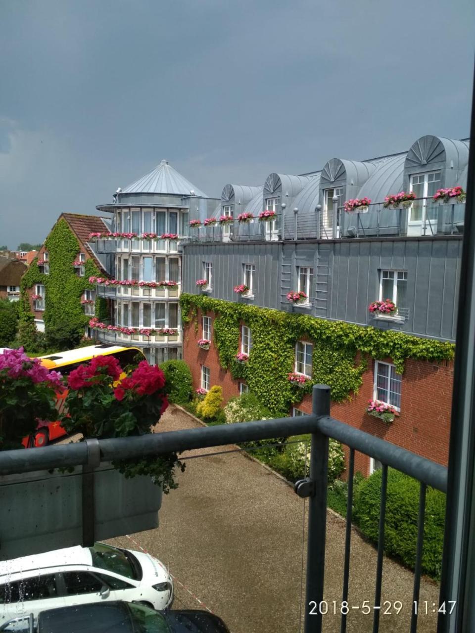 Niebueller Hof Hotel Exterior photo